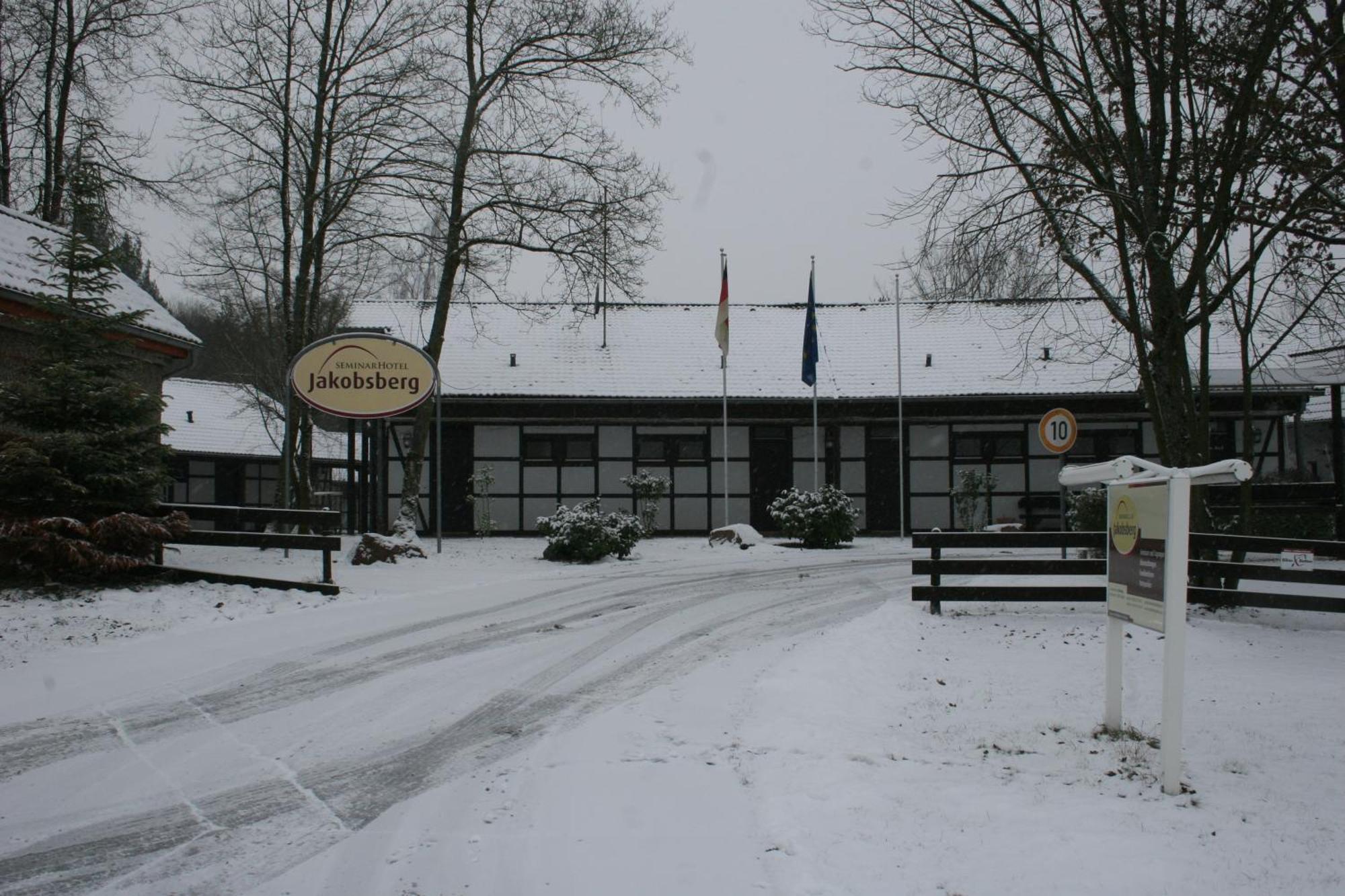 Seminarhotel Jakobsberg Gruenberg Exterior photo